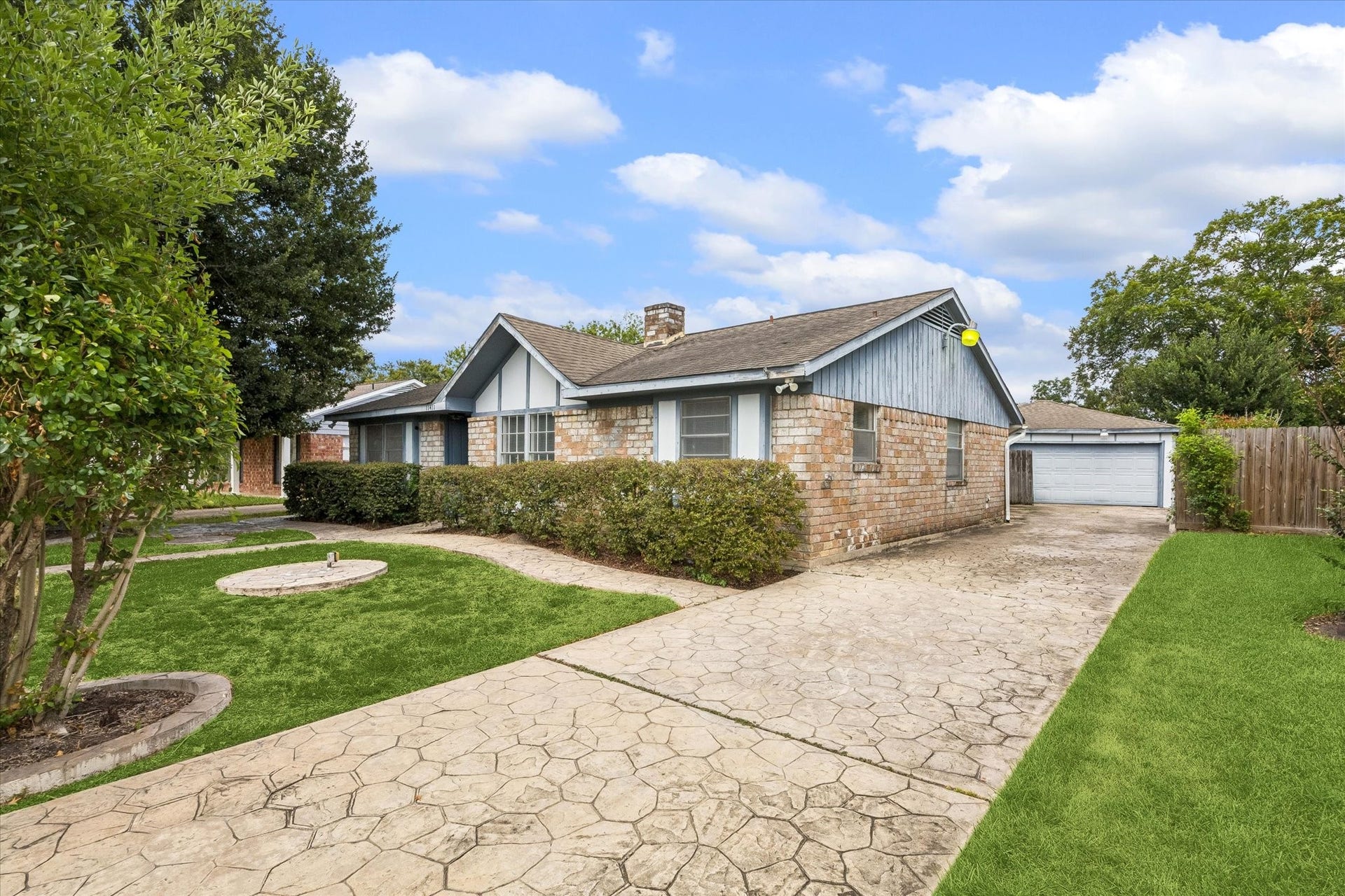 11411 Sagecherry Drive, Houston, TX 77089