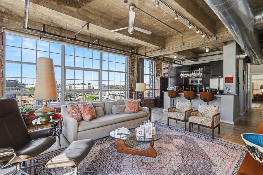 Property photo for 204 Travis Street, #4E, Houston, TX