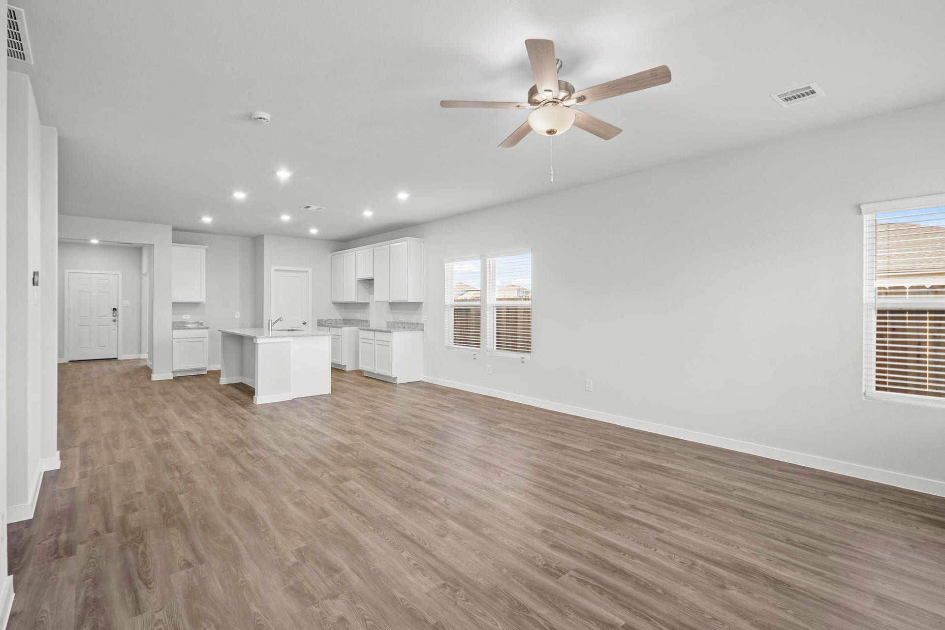 759 Woodhaven Lakes Drive, La Marque, TX 77568 representative photo