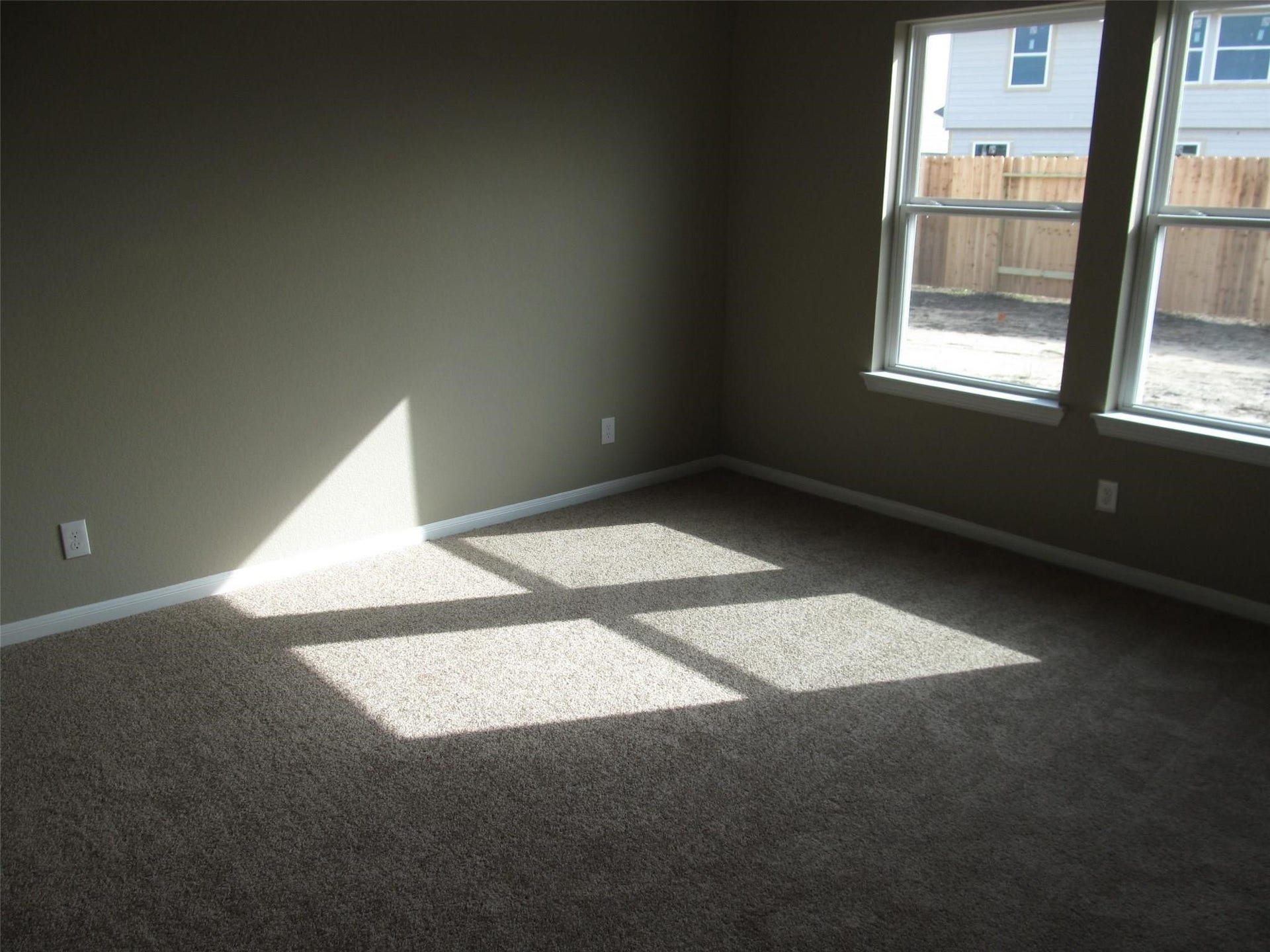 2310 Thunderbolt Peak Drive, Rosharon, TX 77583 2310 Thunderbolt Peak Drive, Rosharon, TX 77583