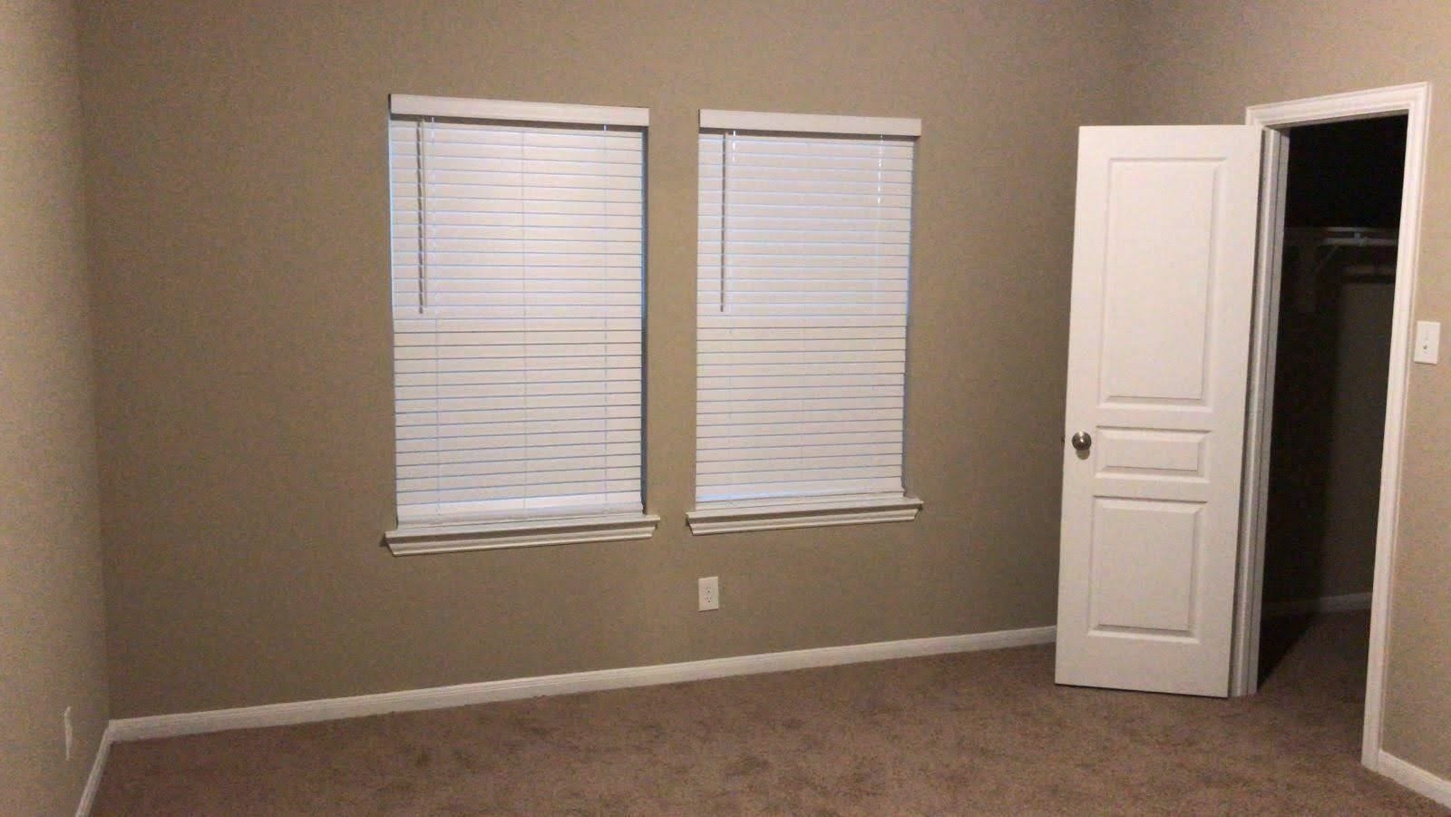 2310 Thunderbolt Peak Drive, Rosharon, TX 77583 2310 Thunderbolt Peak Drive, Rosharon, TX 77583
