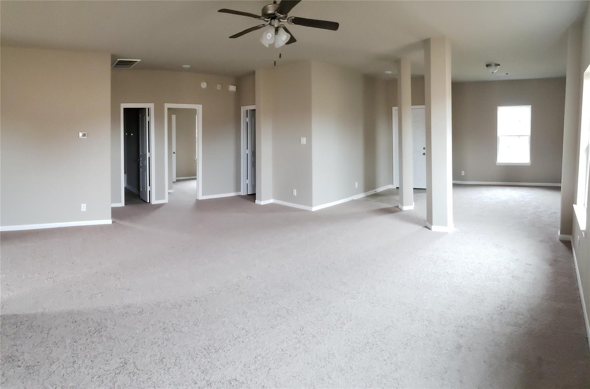 2310 Thunderbolt Peak Drive, Rosharon, TX 77583 2310 Thunderbolt Peak Drive, Rosharon, TX 77583