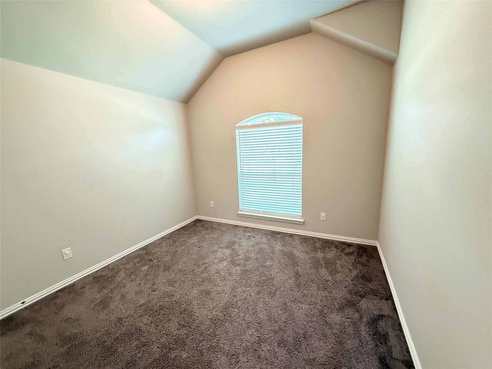 20635 Riley Copper Drive, Cypress, TX 77433 This would a great place for a guest room or home office.