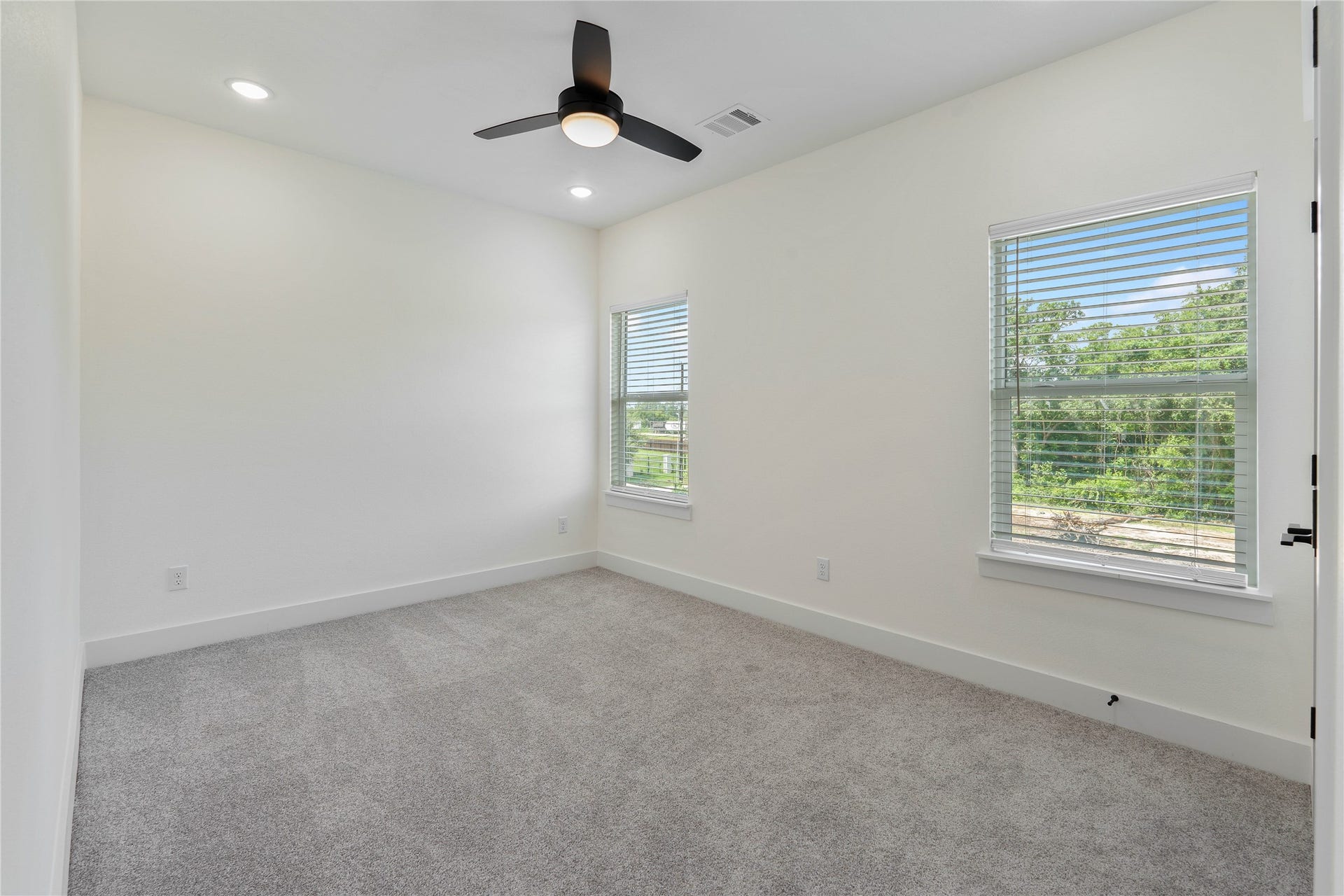 3522 Mansfield Building H Street, #C, Houston, TX 77091 Secondary Room