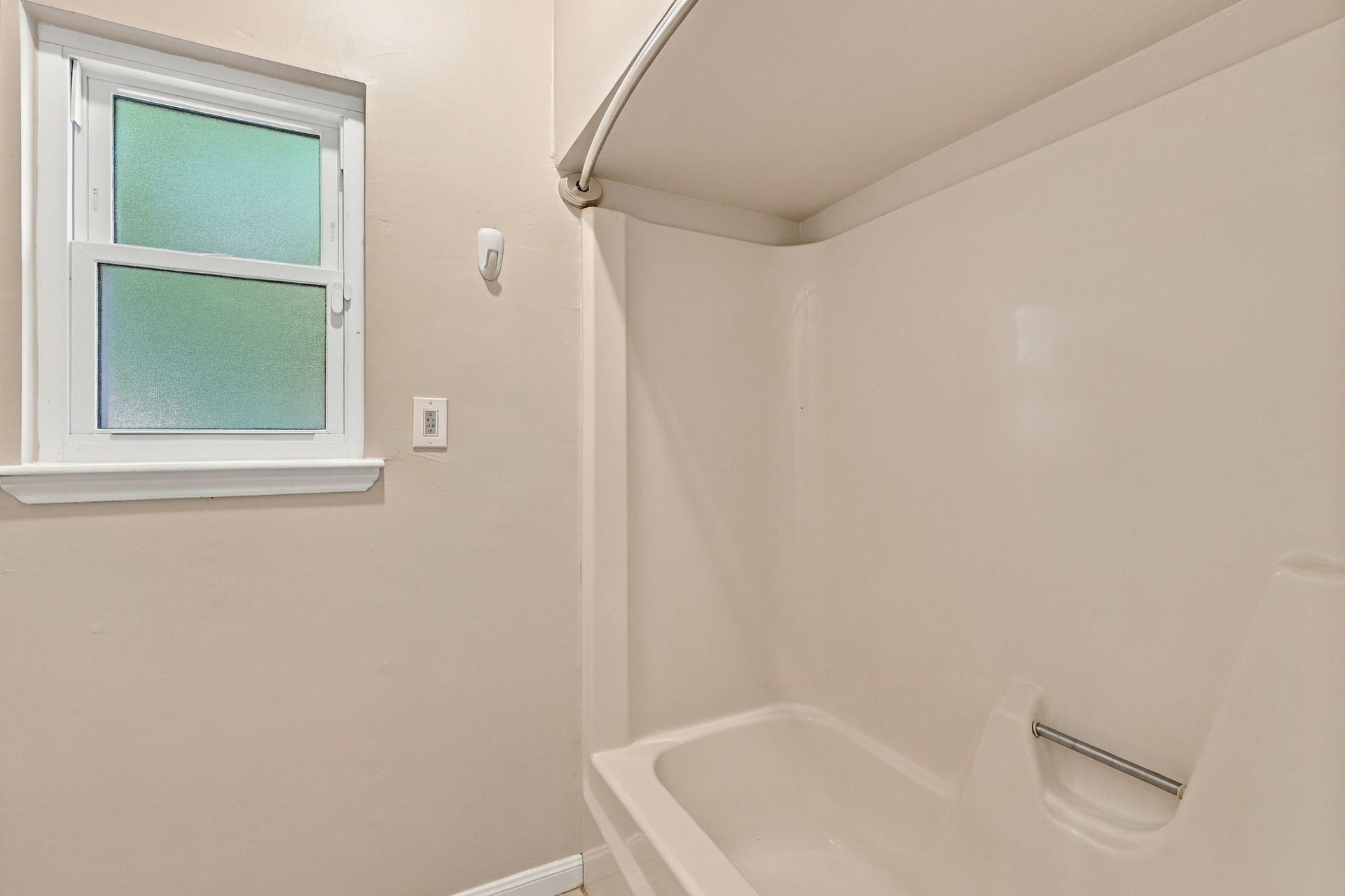713 Palmer Drive, Conroe, TX 77302 713 Palmer Drive, Conroe, TX 77302