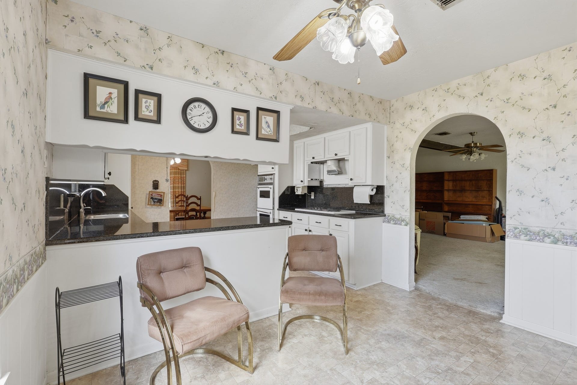 815 County Road 32, Angleton, TX 77515