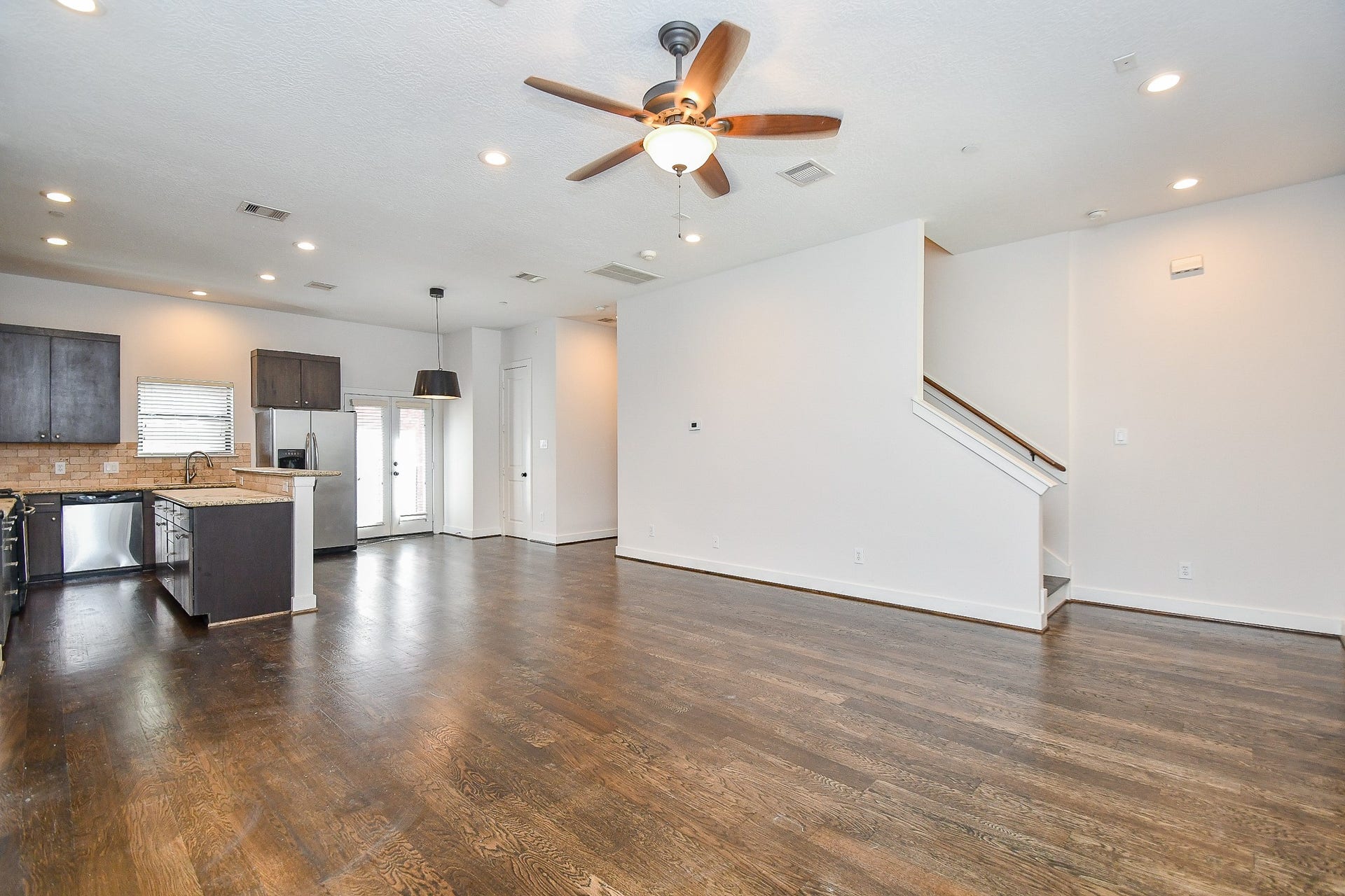 2422 Navigation Boulevard, #A, Houston, TX 77003 2422 Navigation Boulevard, #A, Houston, TX 77003