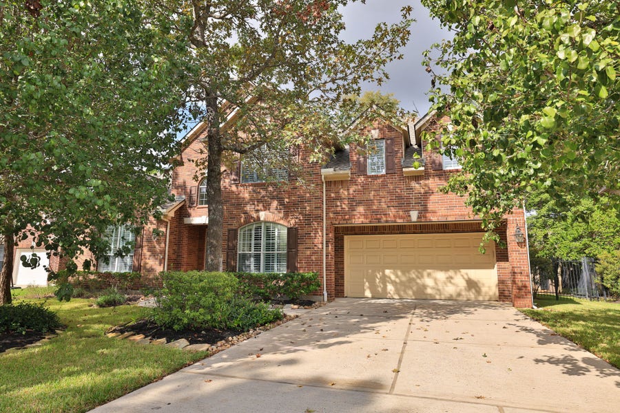 Property photo for 95 W Hullwood Circle, The Woodlands, TX