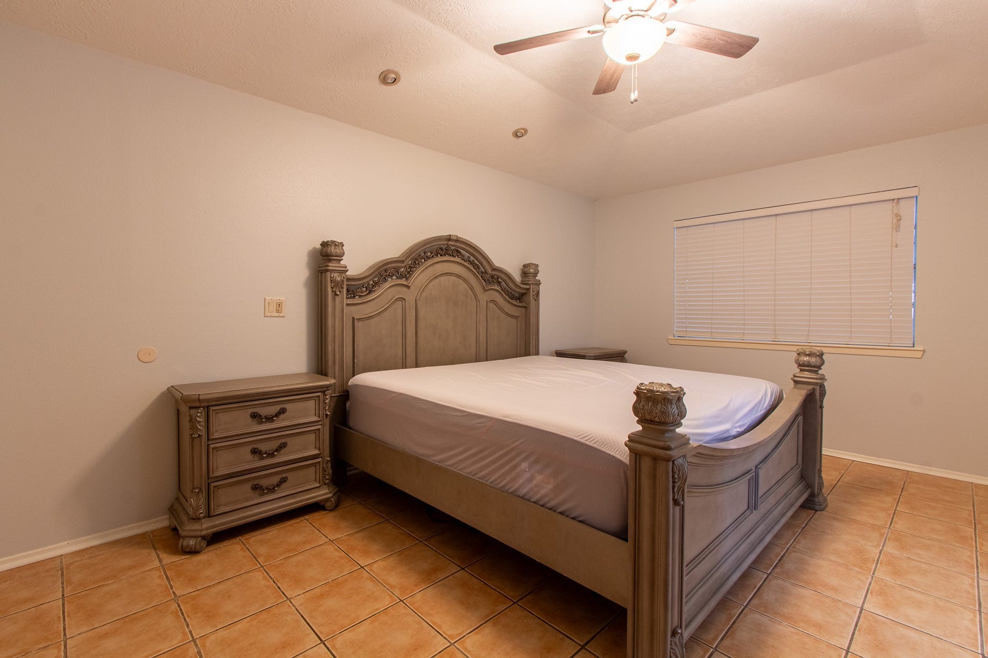 2522 Lower Valley Drive, Houston, TX 77067 2522 Lower Valley Drive, Houston, TX 77067