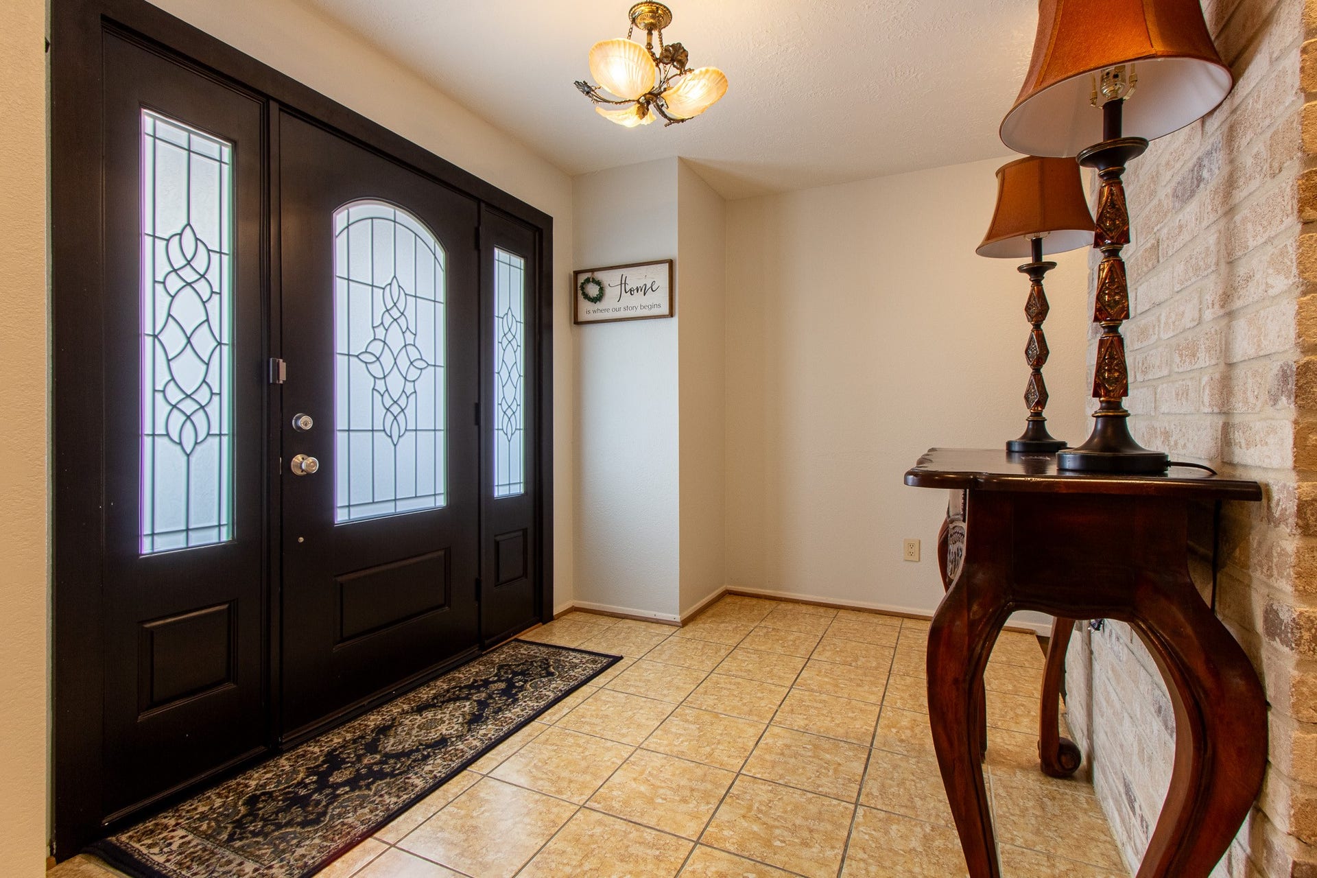 2522 Lower Valley Drive, Houston, TX 77067 2522 Lower Valley Drive, Houston, TX 77067