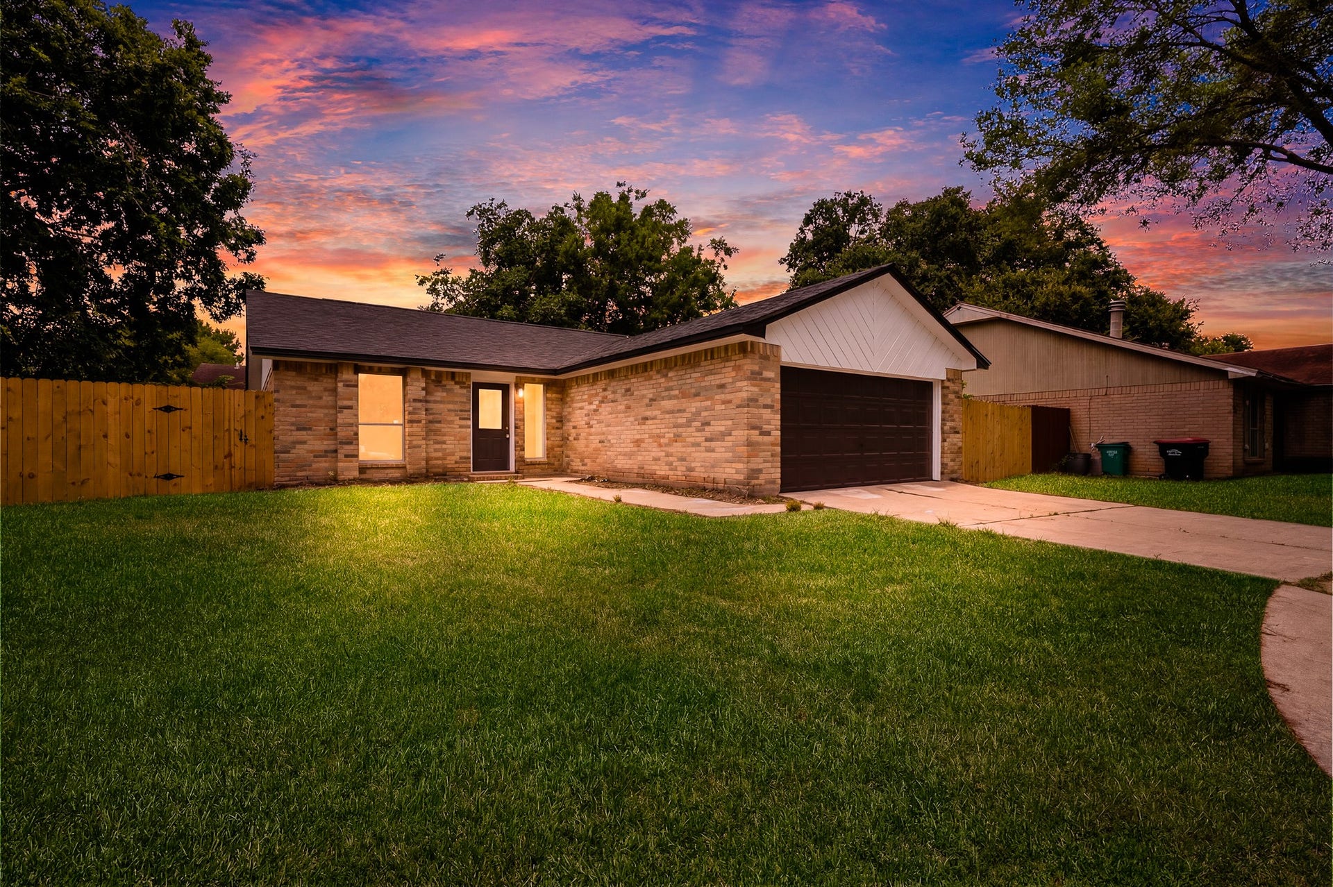 7310 Londres Drive, Houston, TX 77083 7310 Londres Drive, Houston, TX 77083