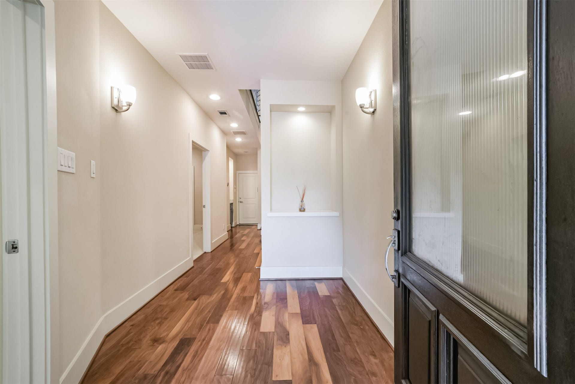 5425 Hidalgo Street, #A, Houston, TX 77056 5425 Hidalgo Street, #A, Houston, TX 77056