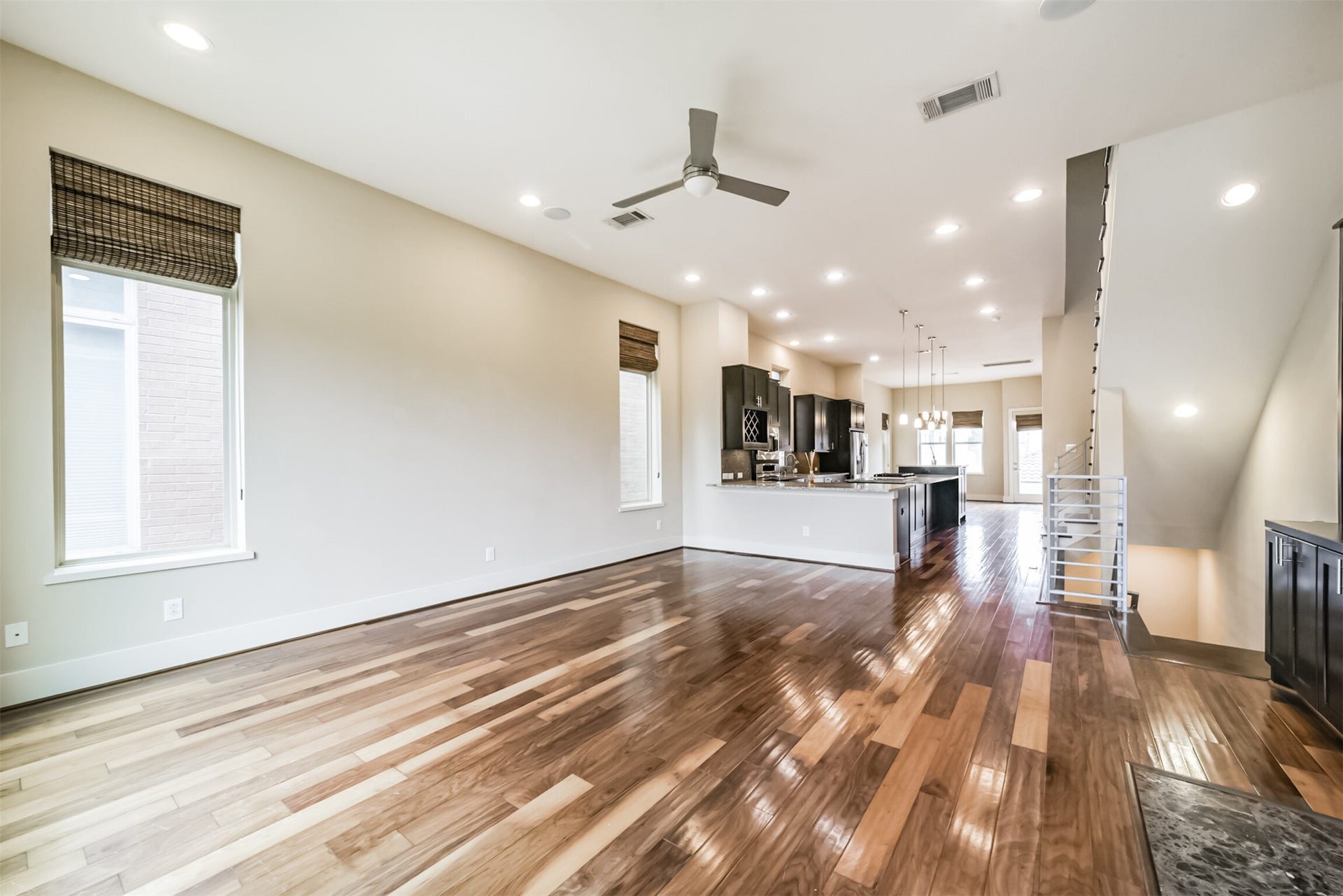 5425 Hidalgo Street, #A, Houston, TX 77056 5425 Hidalgo Street, #A, Houston, TX 77056