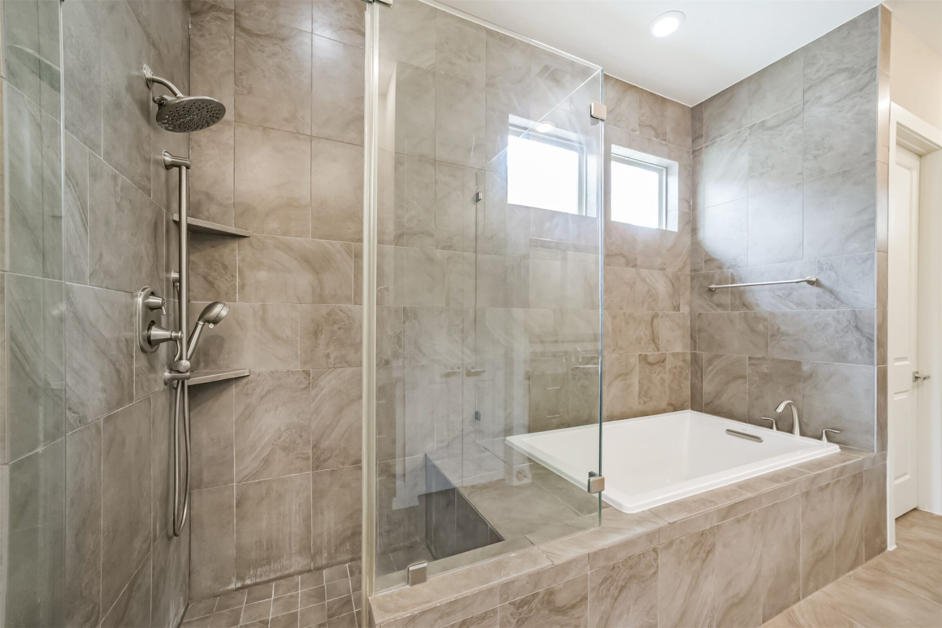 5425 Hidalgo Street, #A, Houston, TX 77056 5425 Hidalgo Street, #A, Houston, TX 77056