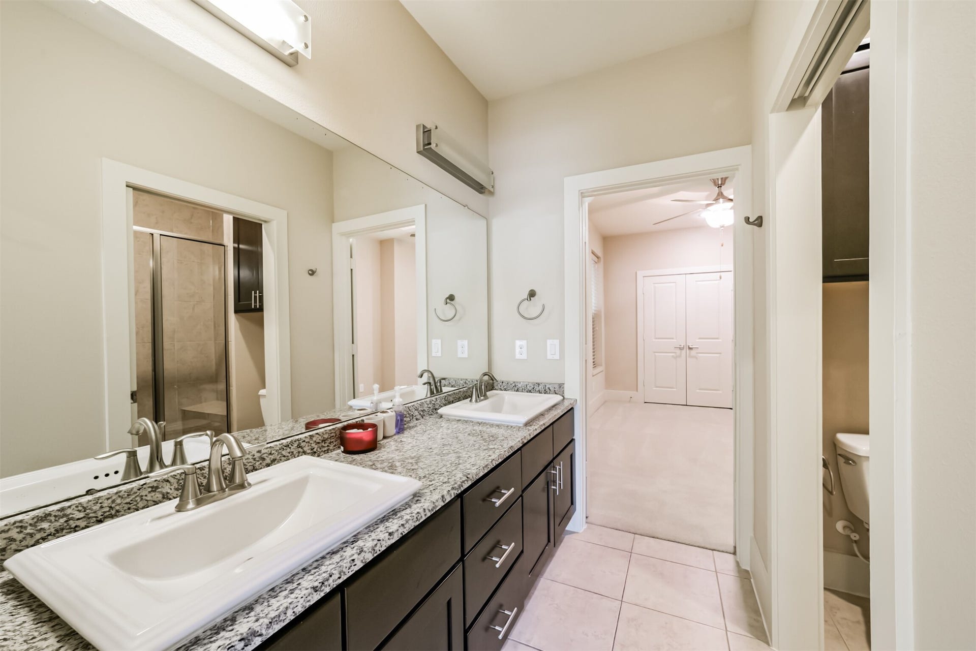 5425 Hidalgo Street, #A, Houston, TX 77056 5425 Hidalgo Street, #A, Houston, TX 77056