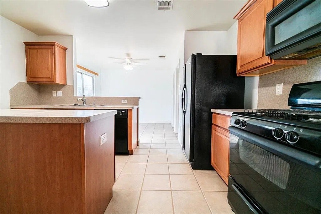 20919 Clay Landing Lane, Katy, TX 77449