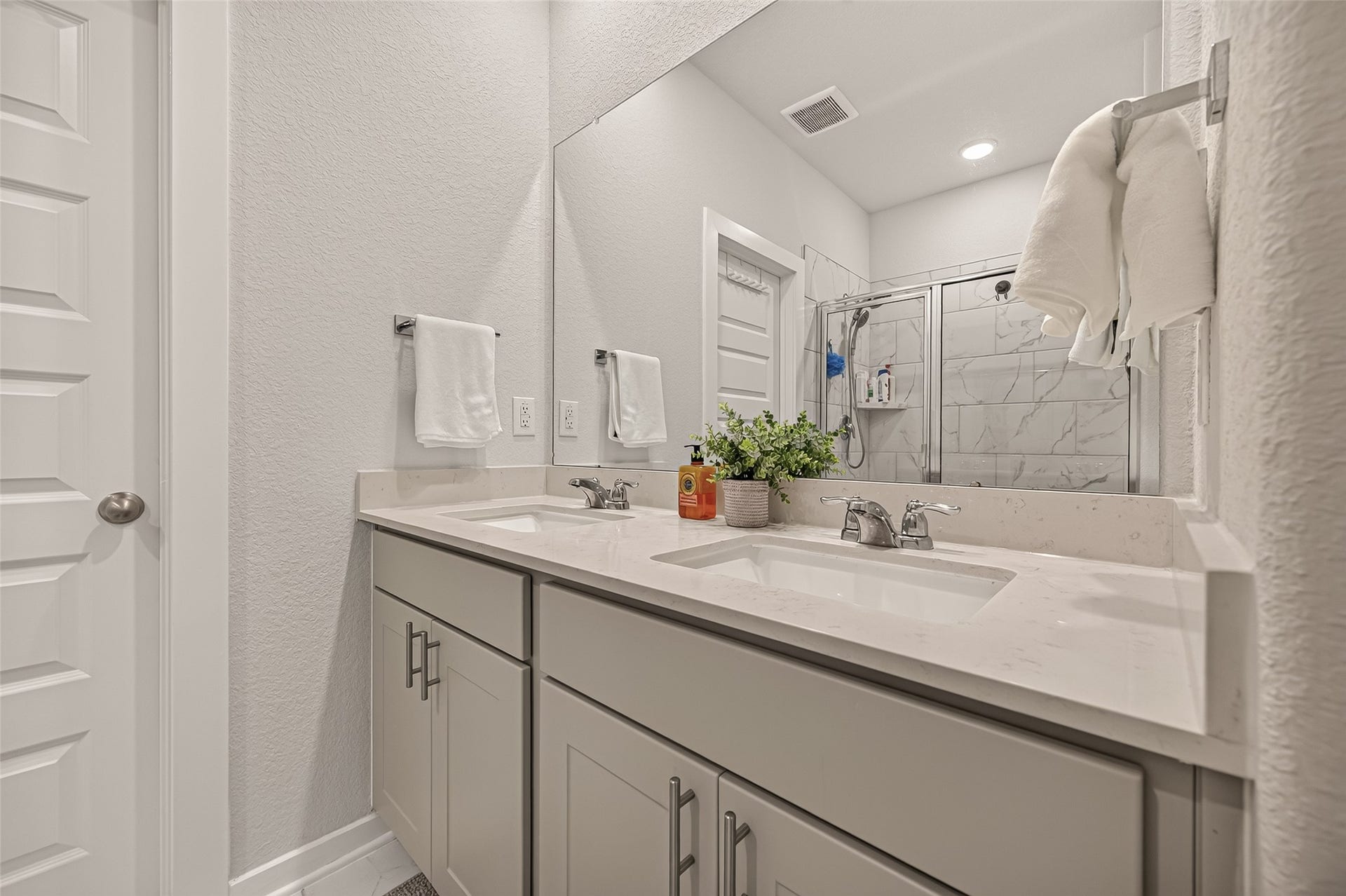 8522 Blueberry Ash Street, Magnolia, TX 77354 8522 Blueberry Ash Street, Magnolia, TX 77354
