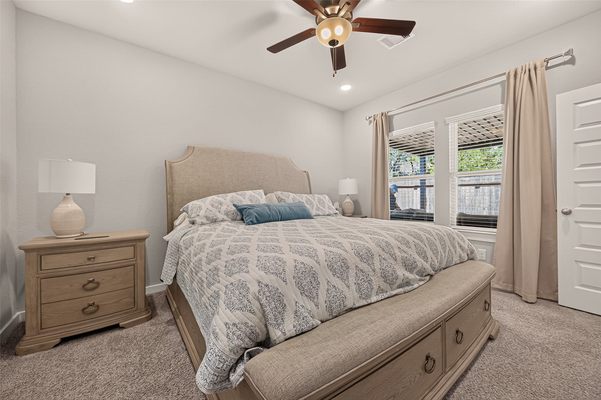 8522 Blueberry Ash Street, Magnolia, TX 77354 8522 Blueberry Ash Street, Magnolia, TX 77354