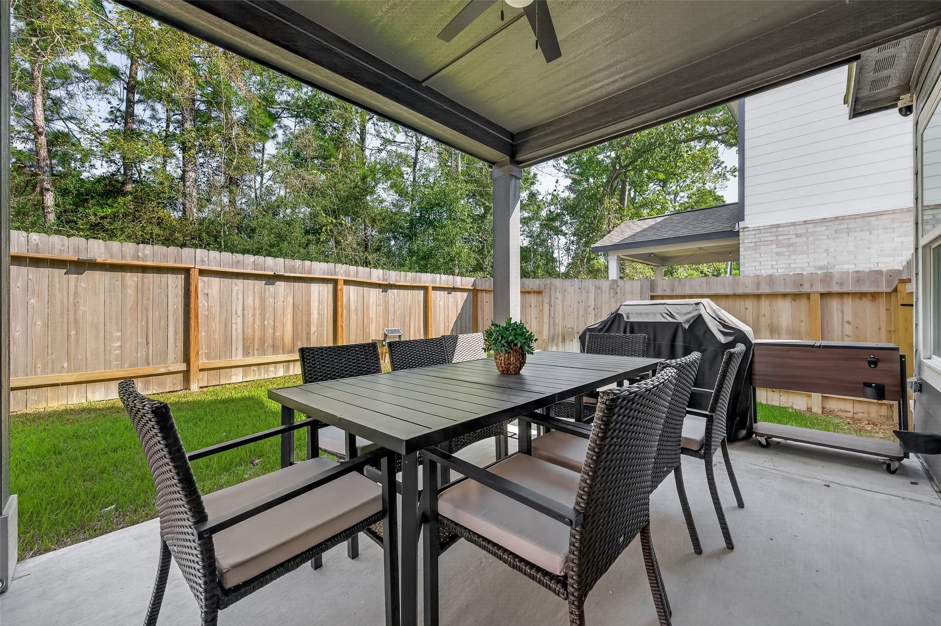 8522 Blueberry Ash Street, Magnolia, TX 77354 8522 Blueberry Ash Street, Magnolia, TX 77354
