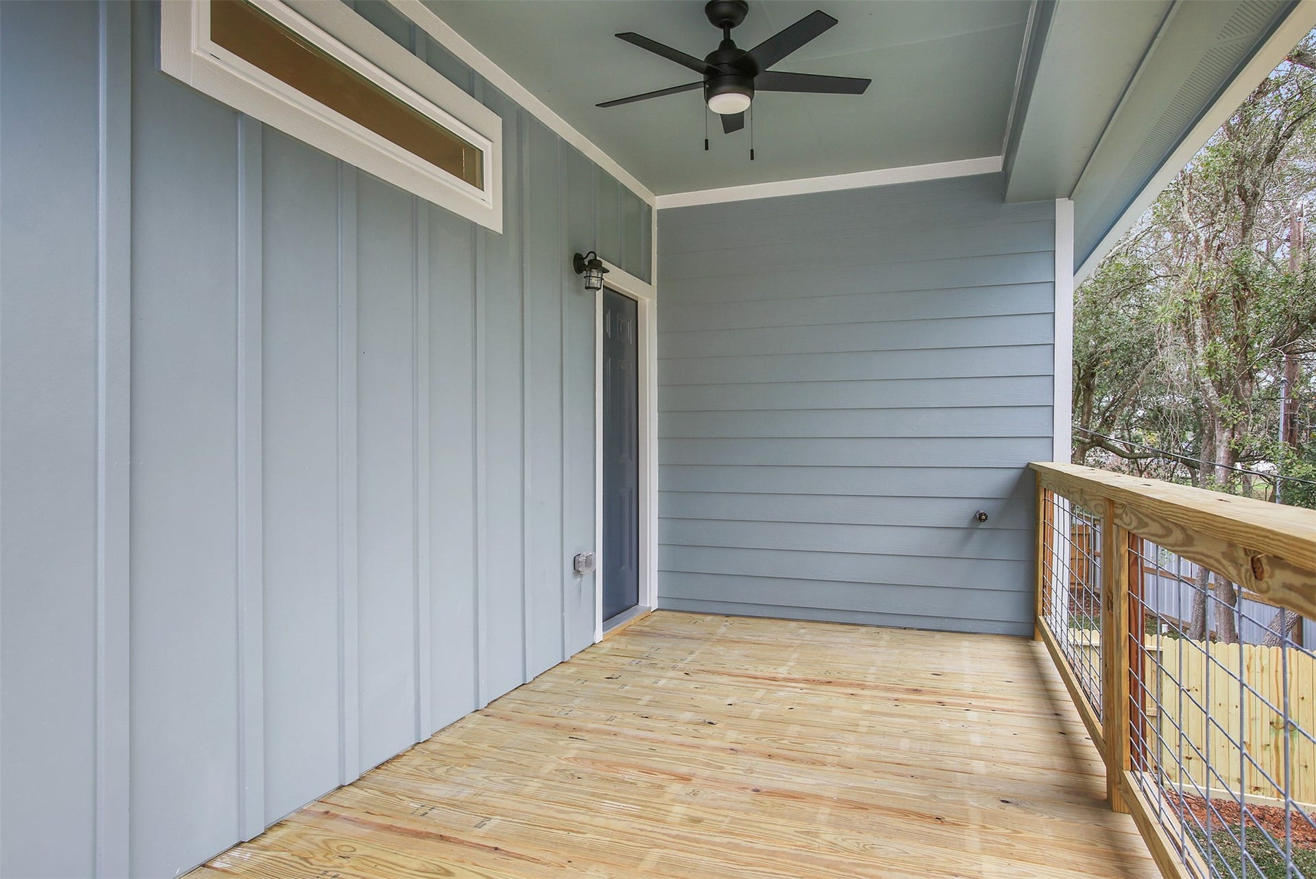 3617 Pecan Drive, Bacliff, TX 77518 A second view of the upstairs back porch