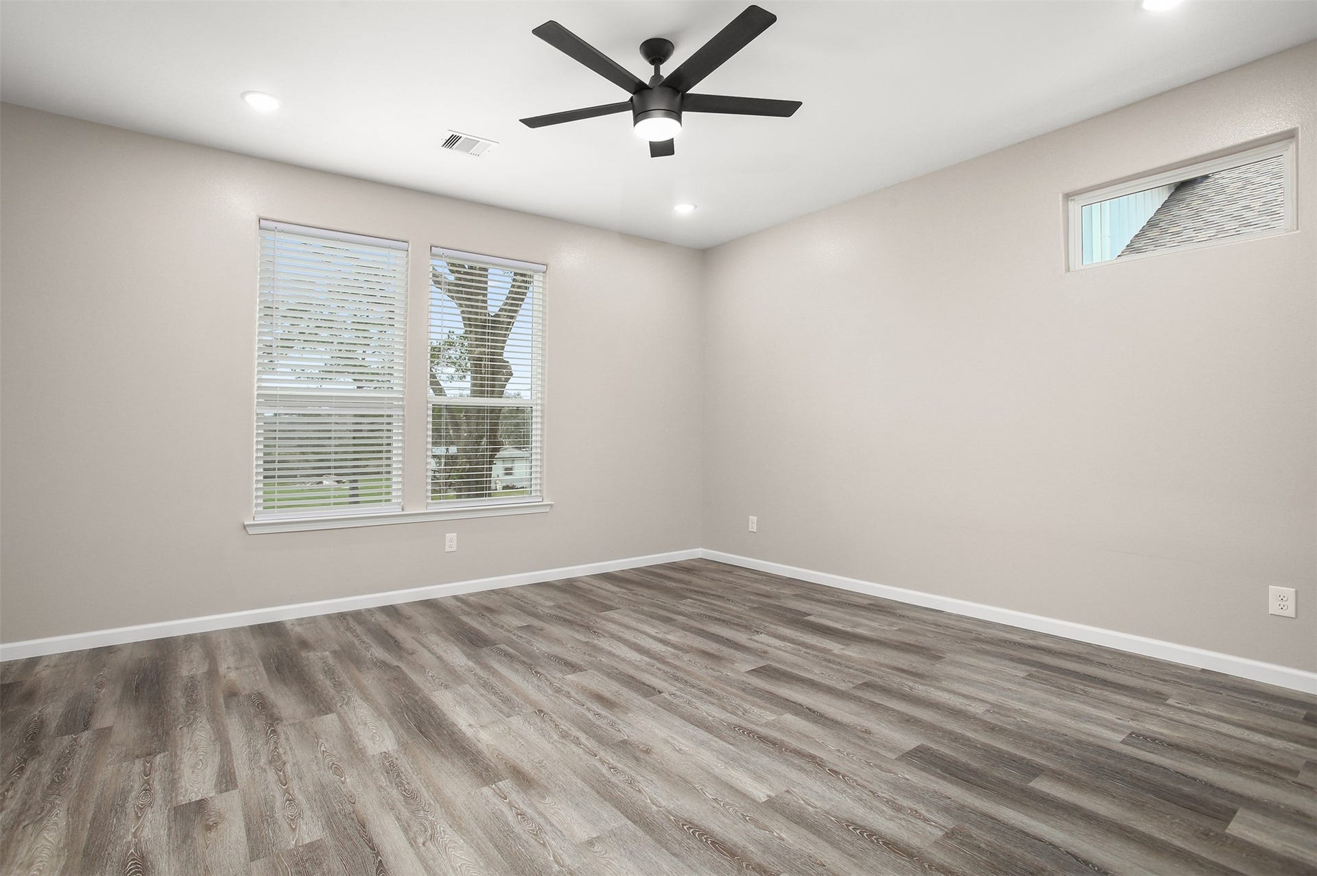 3617 Pecan Drive, Bacliff, TX 77518 Bedroom 2