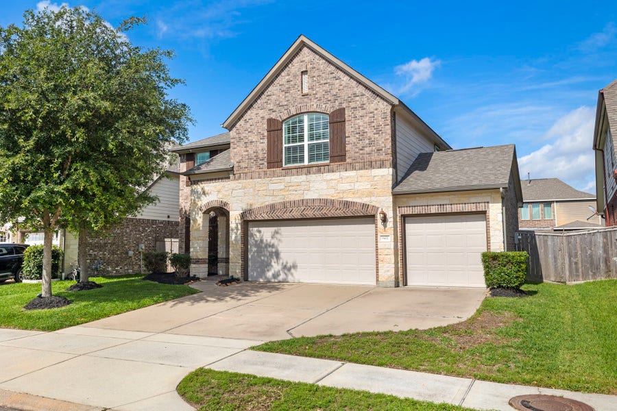 Property photo for 9411 Isabel Bay Lane, Cypress, TX