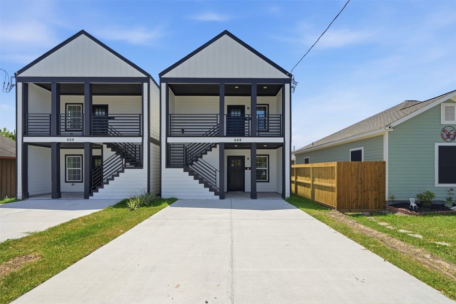 Property photo for 428 Rhode Island Street, Houston, TX