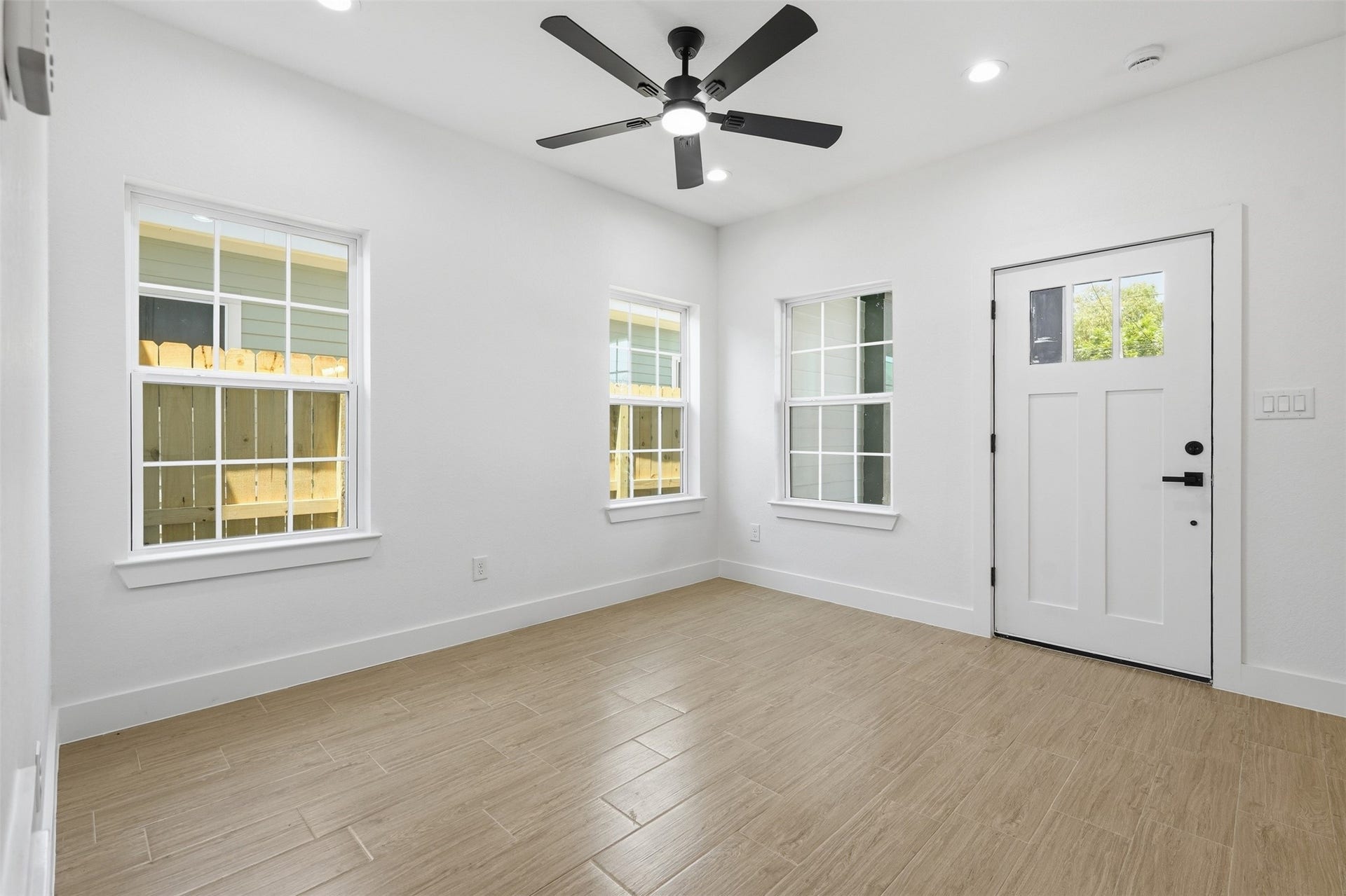 428 Rhode Island Street, Houston, TX 77029 428 Rhode Island Street, Houston, TX 77029