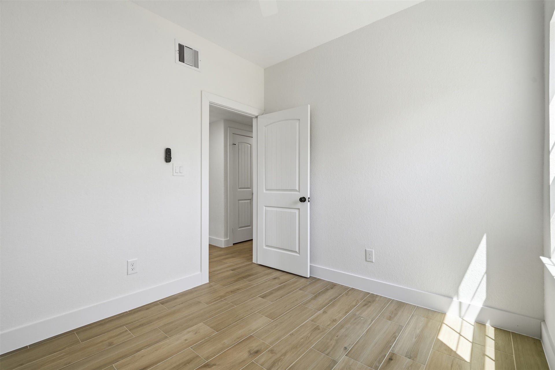 428 Rhode Island Street, Houston, TX 77029 428 Rhode Island Street, Houston, TX 77029