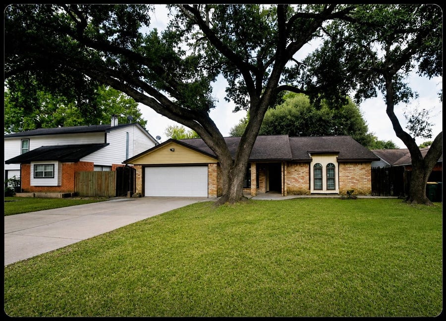 Property photo for 510 Chambly Drive, Houston, TX