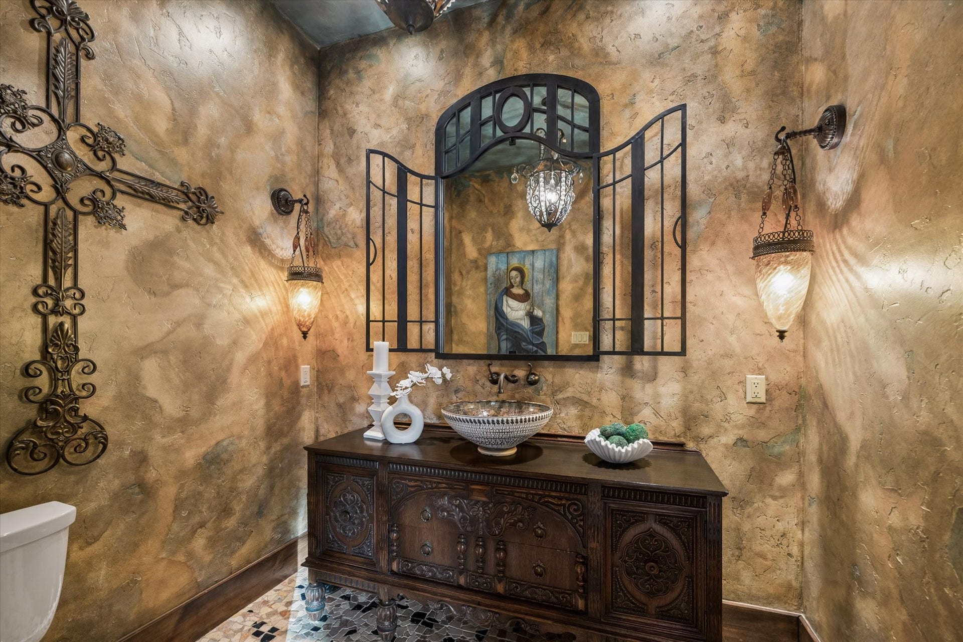 327 E Friar Tuck Lane, Houston, TX 77024