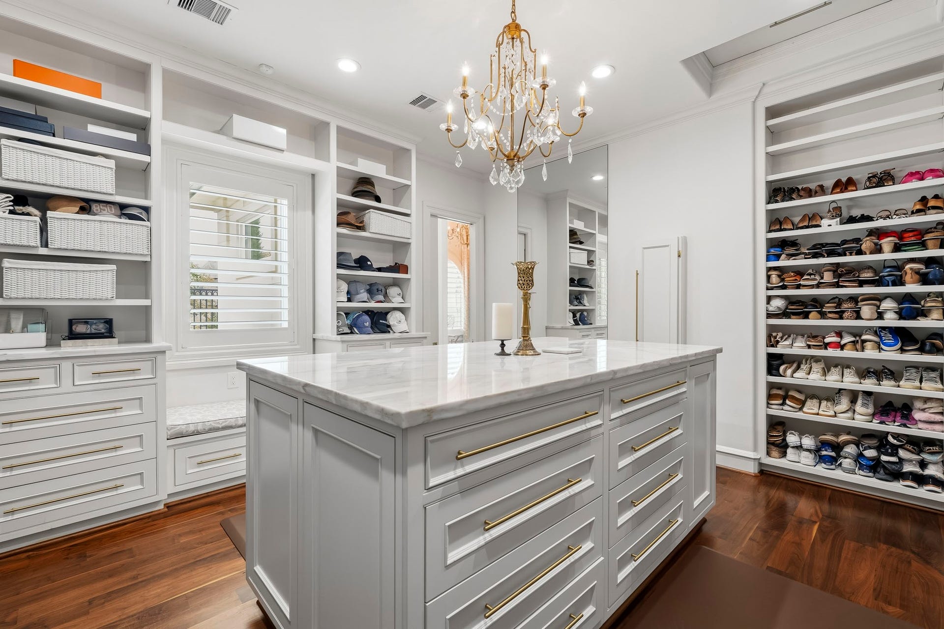 1903 Ray Shell Court, Houston, TX 77586 1903 Ray Shell Court, Houston, TX 77586