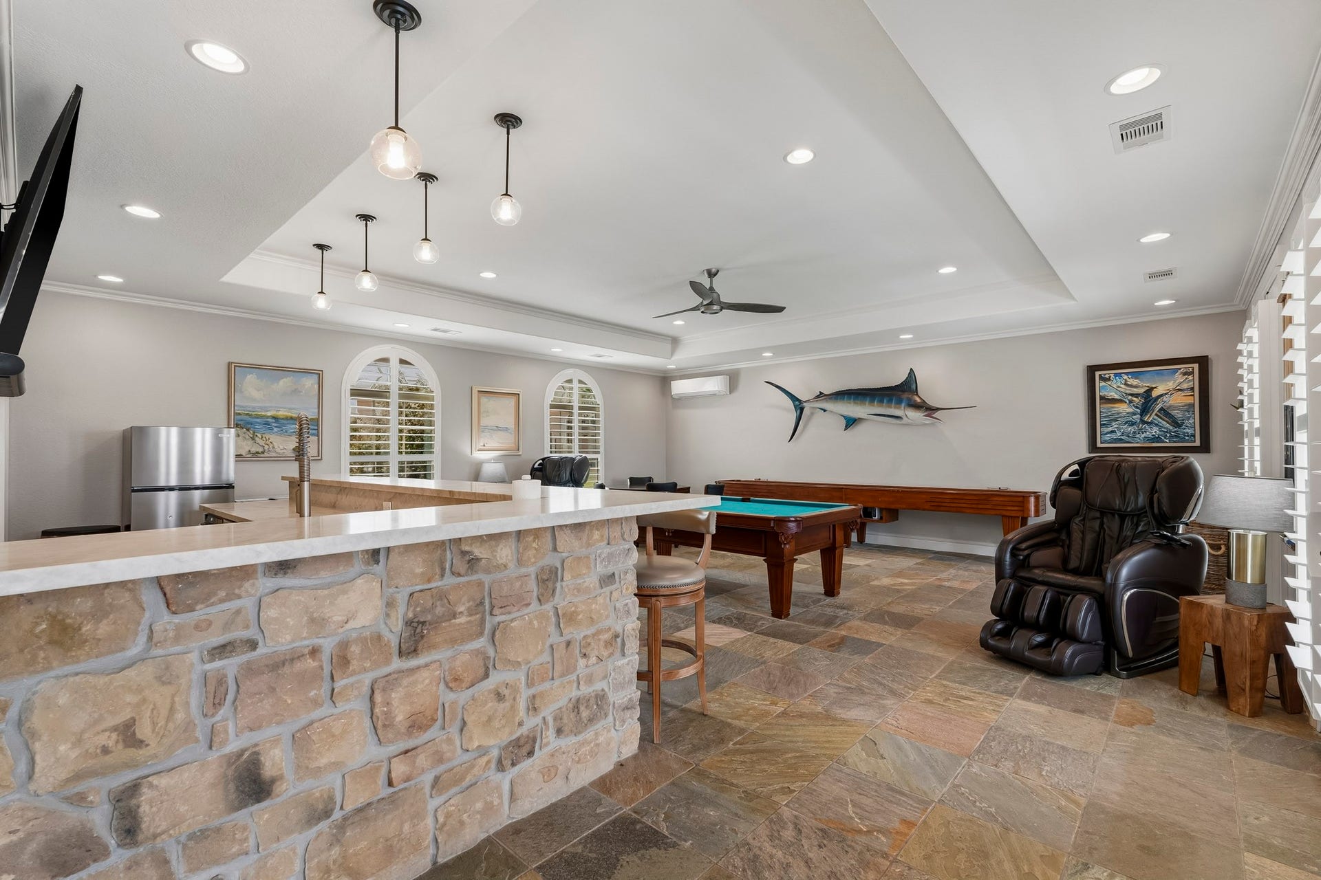 1903 Ray Shell Court, Houston, TX 77586 Pool house