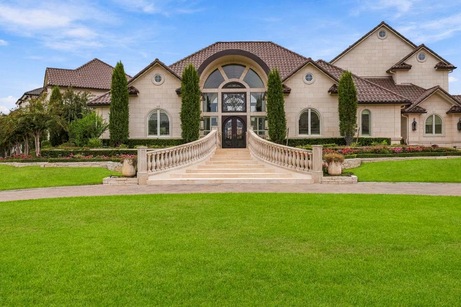 Property photo for 1903 Ray Shell Court, Houston, TX