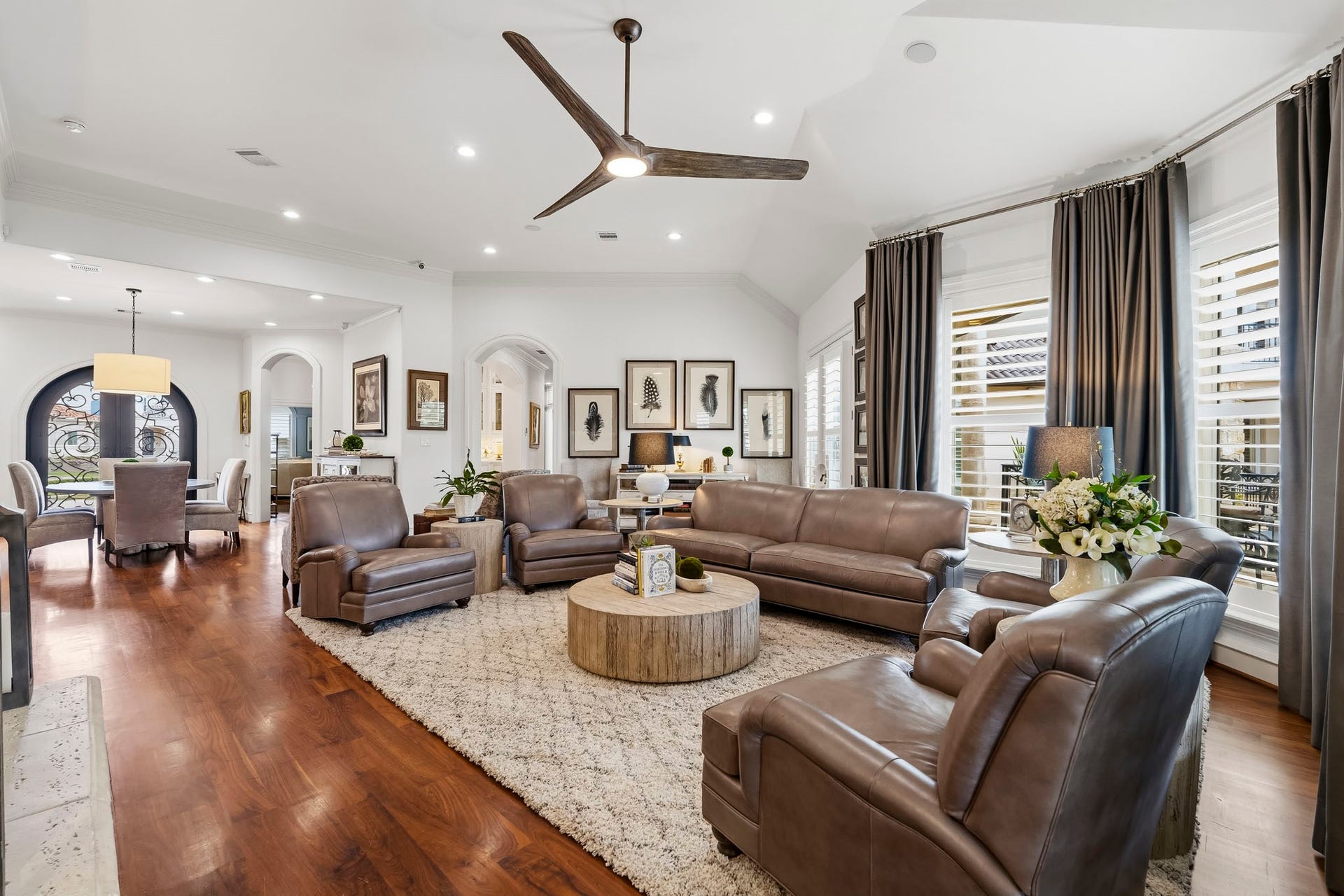 1903 Ray Shell Court, Houston, TX 77586 living area