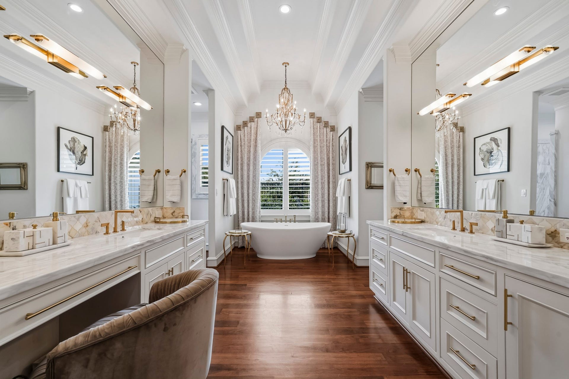 1903 Ray Shell Court, Houston, TX 77586 primary bathroom