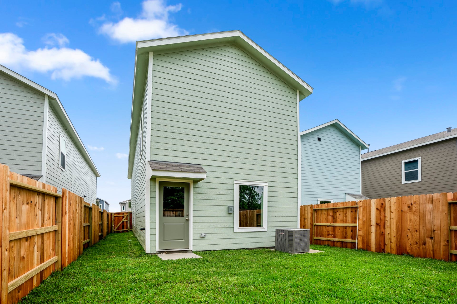 21443 Carosella Dr, New Caney, TX 77357