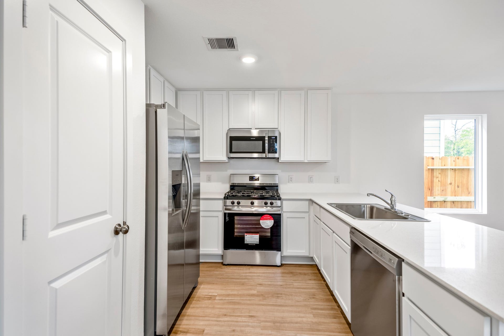 21443 Carosella Dr, New Caney, TX 77357