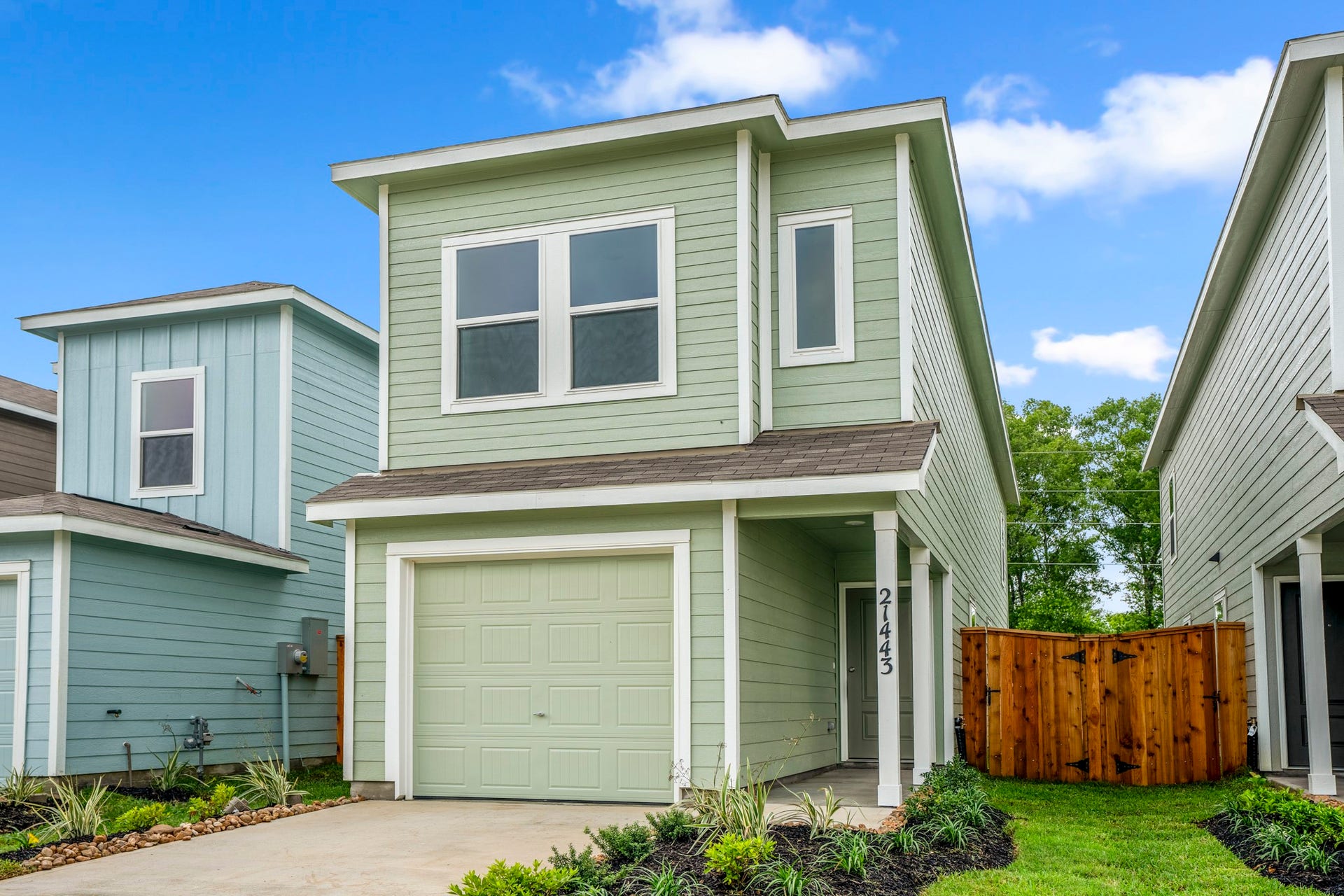 21443 Carosella Dr, New Caney, TX 77357