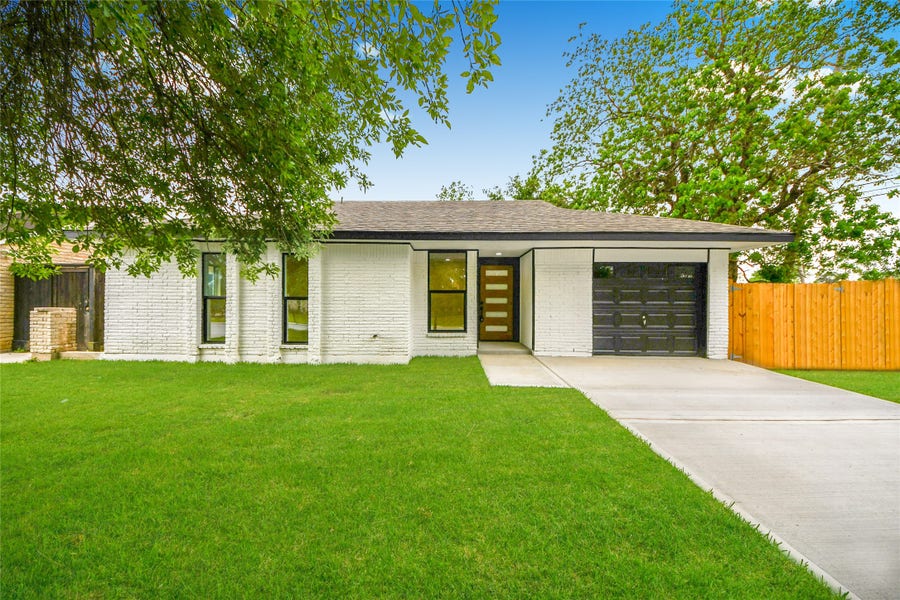 Property photo for 11119 Hazen Street, Houston, TX