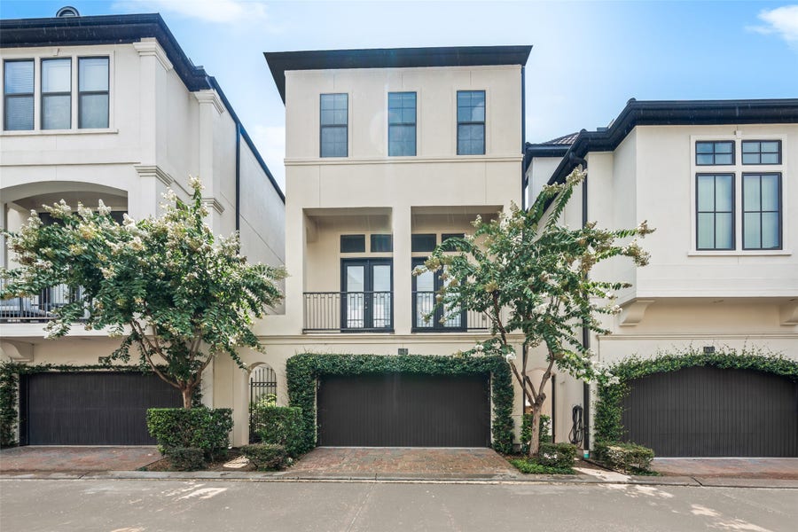 Property photo for 1629 Upland Lakes, Houston, TX