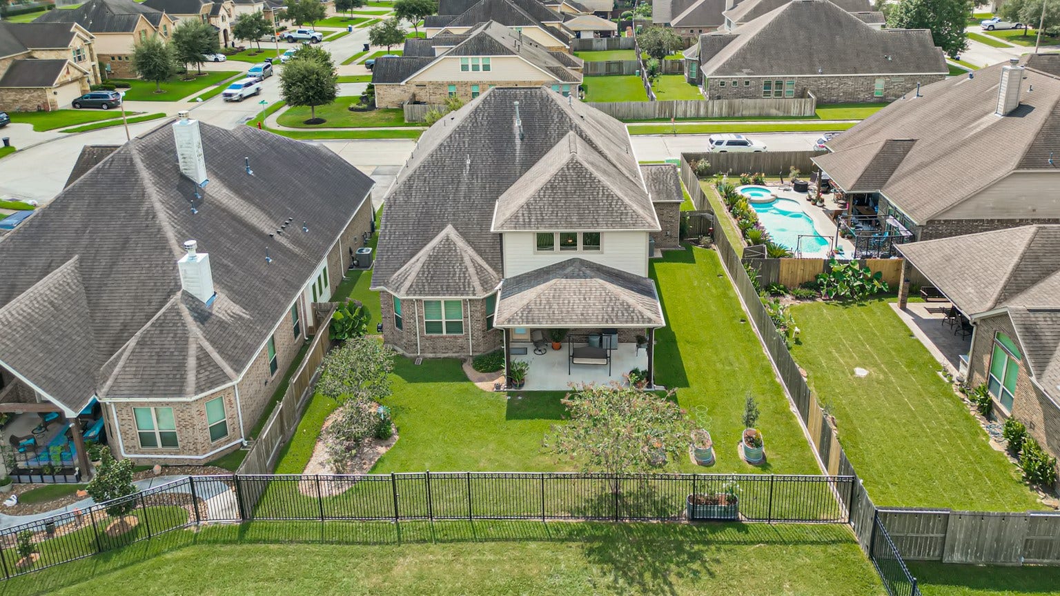 6258 Murphy Wood Drive, League City, TX 77573 6258 Murphy Wood Drive, League City, TX 77573