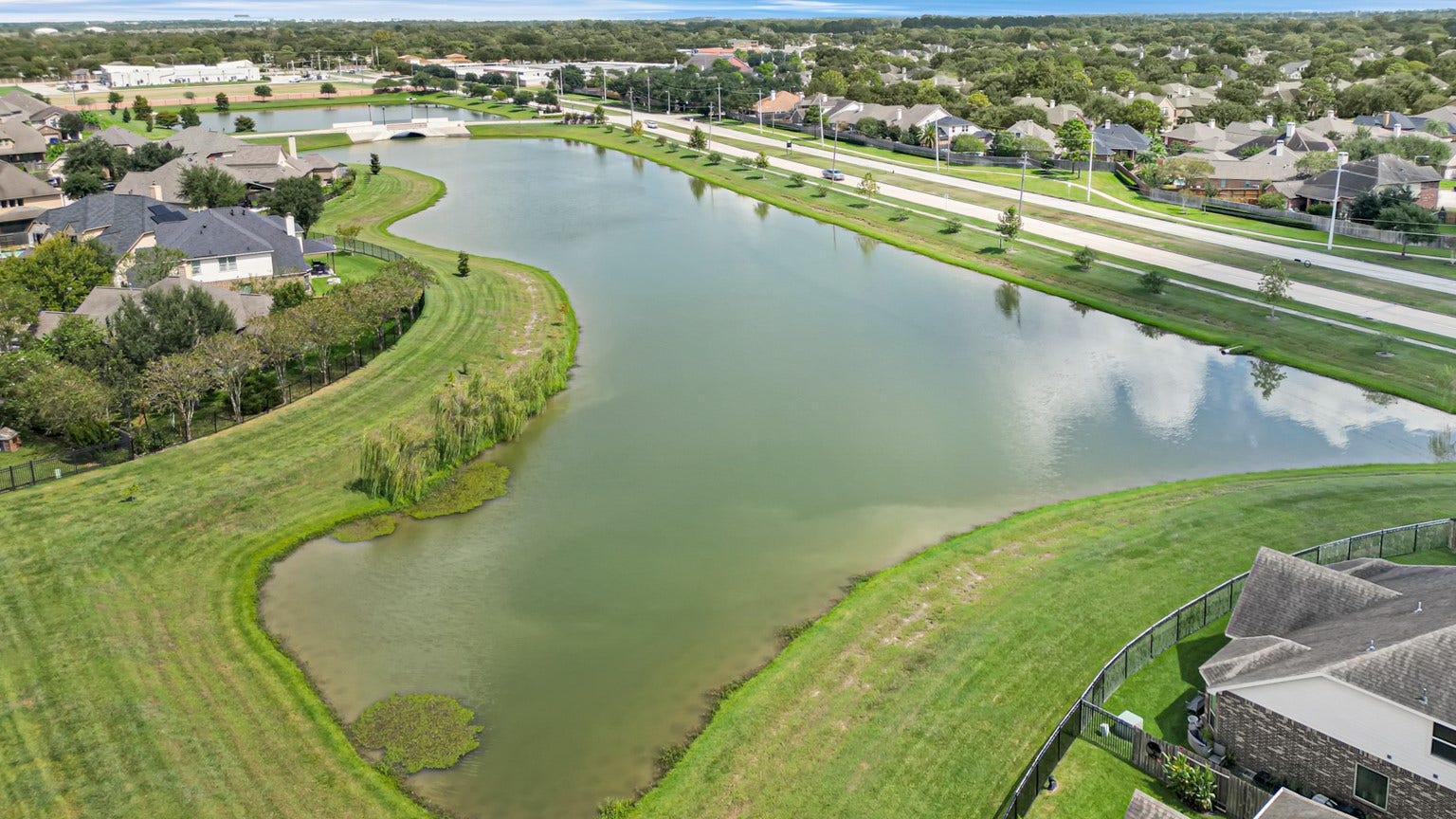 6258 Murphy Wood Drive, League City, TX 77573 6258 Murphy Wood Drive, League City, TX 77573
