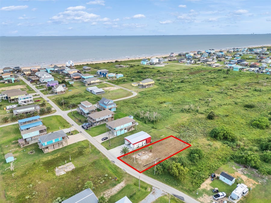 Property photo for 969 Sea Spray Drive, Crystal Beach, TX