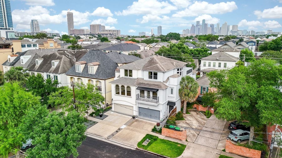 Property photo for 1805 Brun Street, Houston, TX