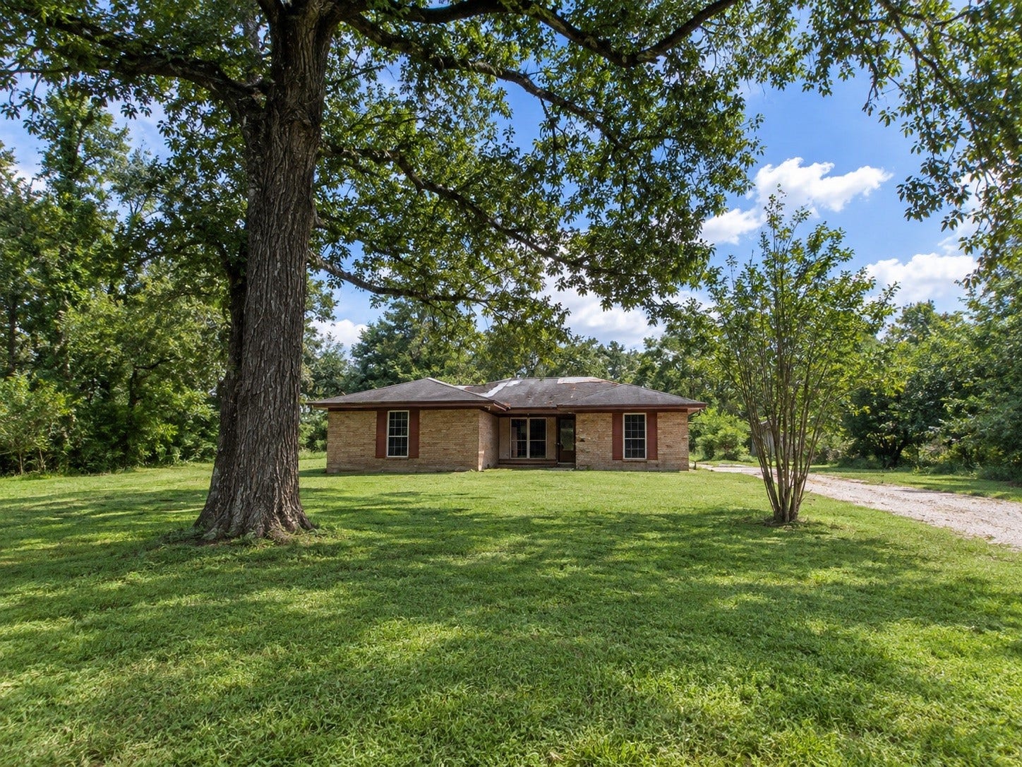 13910 Calhoun Road, Conroe, TX 77302 13910 Calhoun Road, Conroe, TX 77302