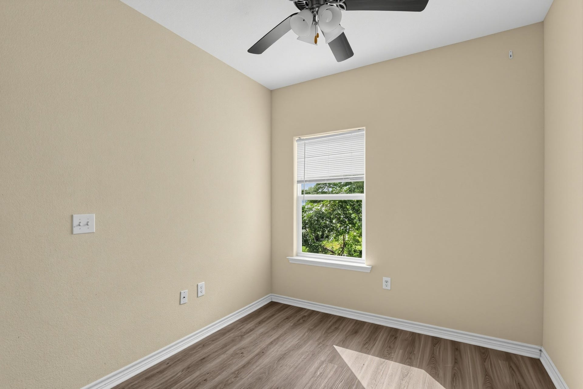 3717 Church Street Street, Galveston, TX 77550 Bedroom