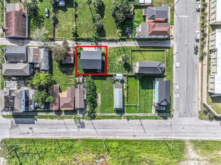 3717 Church Street Street, Galveston, TX 77550 The property is outlined in red.