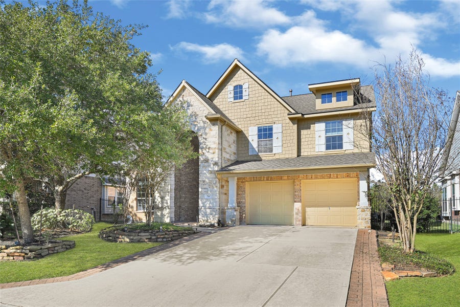 Property photo for 74 E Arbor Camp Circle, The Woodlands, TX