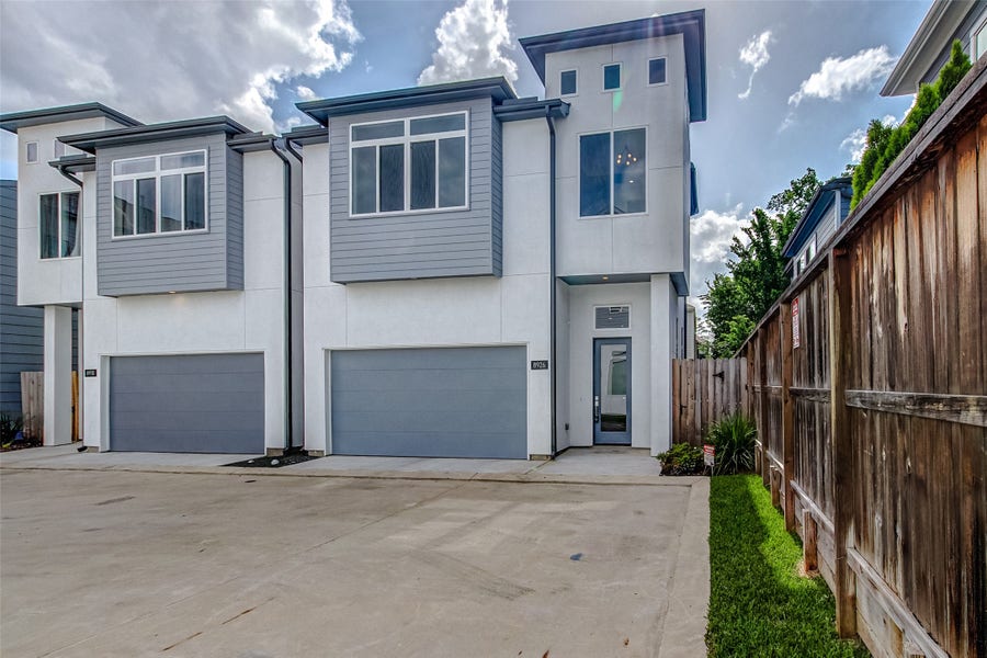 Property photo for 8926 Spring Knoll Forest Drive, Houston, TX